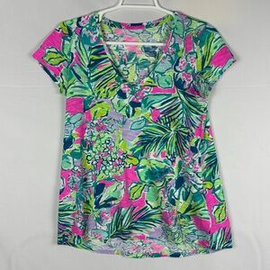Lilly Pulitzer Womens V-Neck Cotton T-Shirt Sz XS Pink Green‎ Botanical Tropical